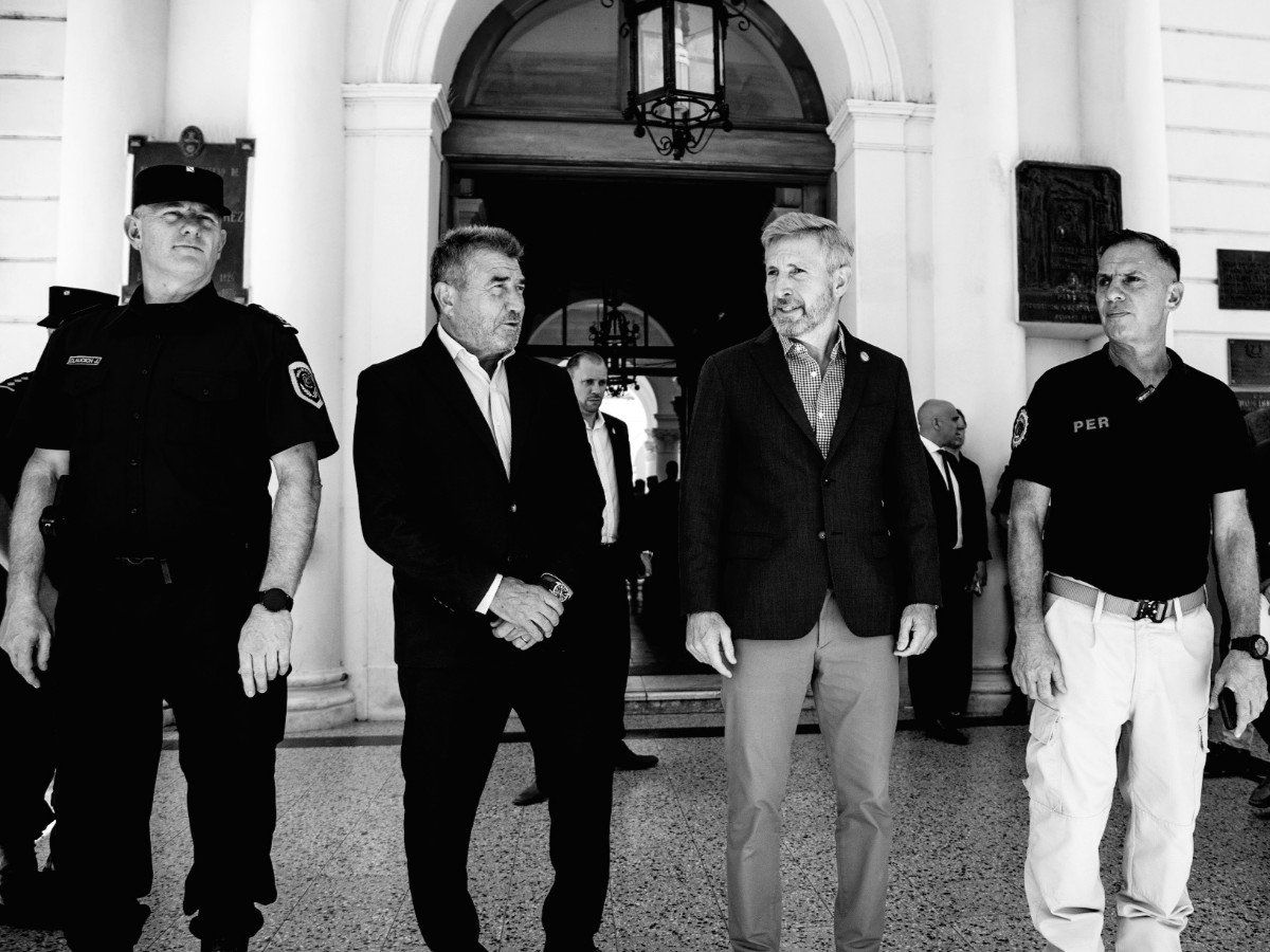 Dieron un aumento a Policía y Penitenciarios