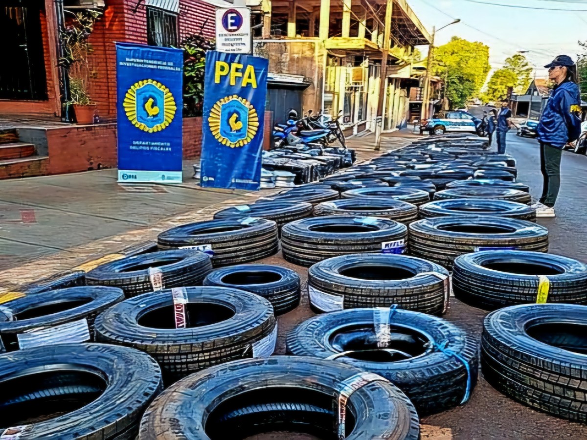 Mega operativo contra el contrabando