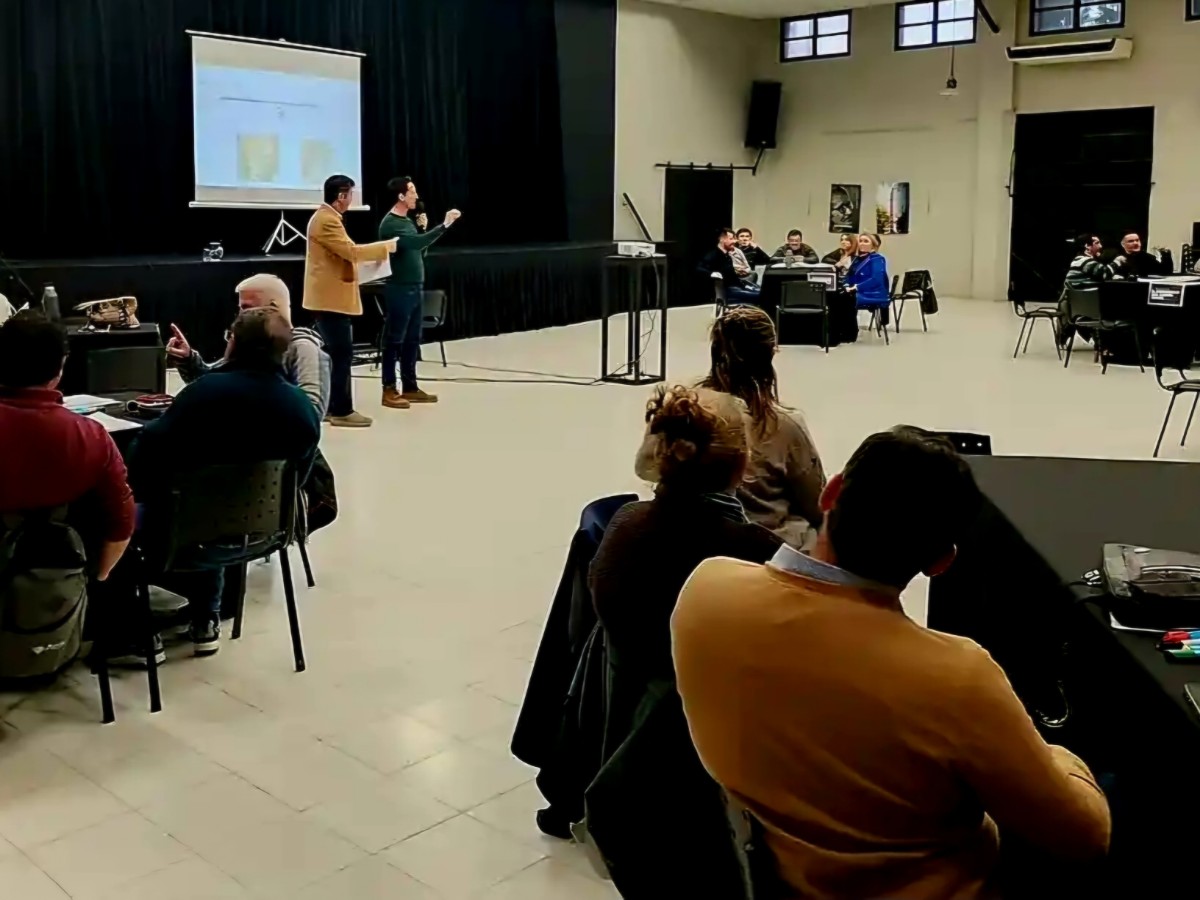 Plan Base: En el primer taller no convenció y se cayó
