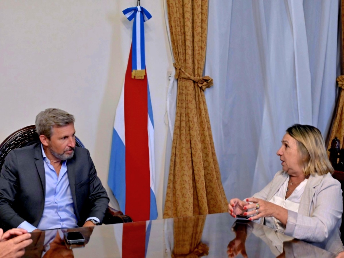 Frigerio y Bogdan se reúnen, hablan, dicen, pero no hacen