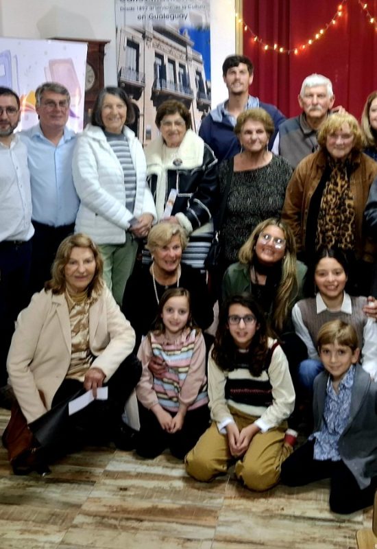 Apóstoles de letras